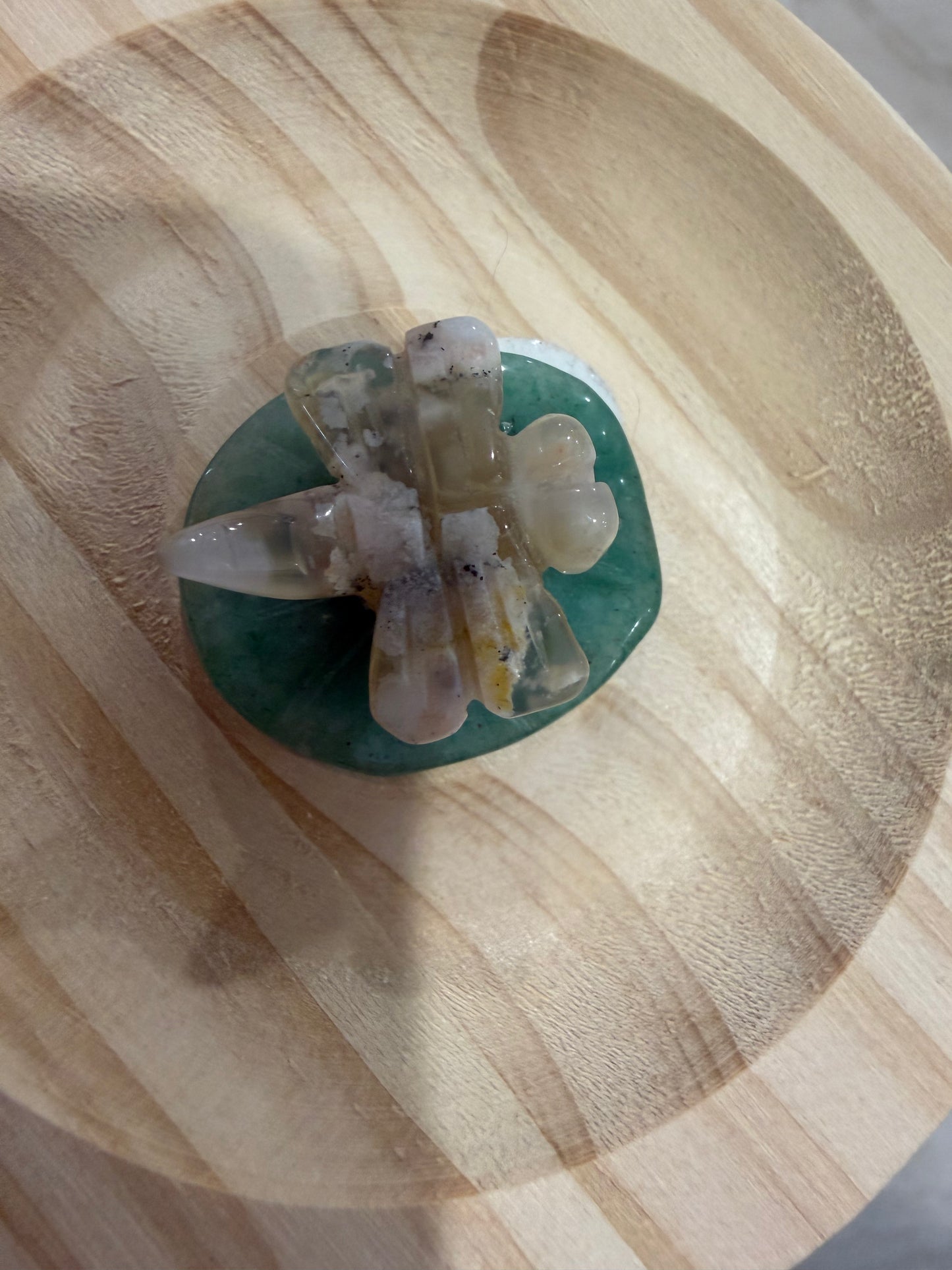 Flower agate dragonfly