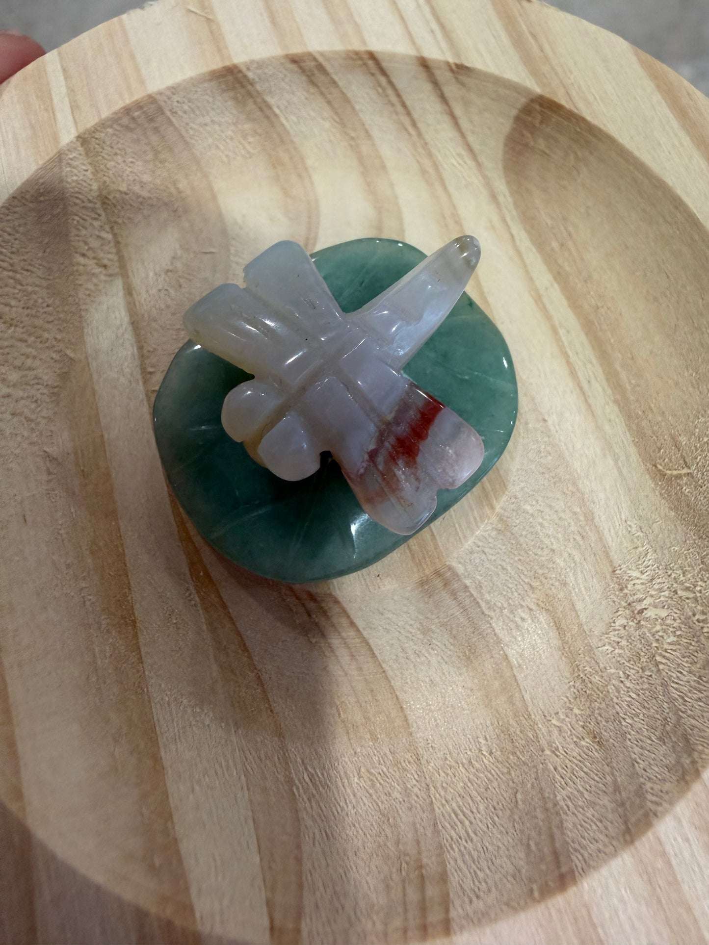 Flower agate dragonfly