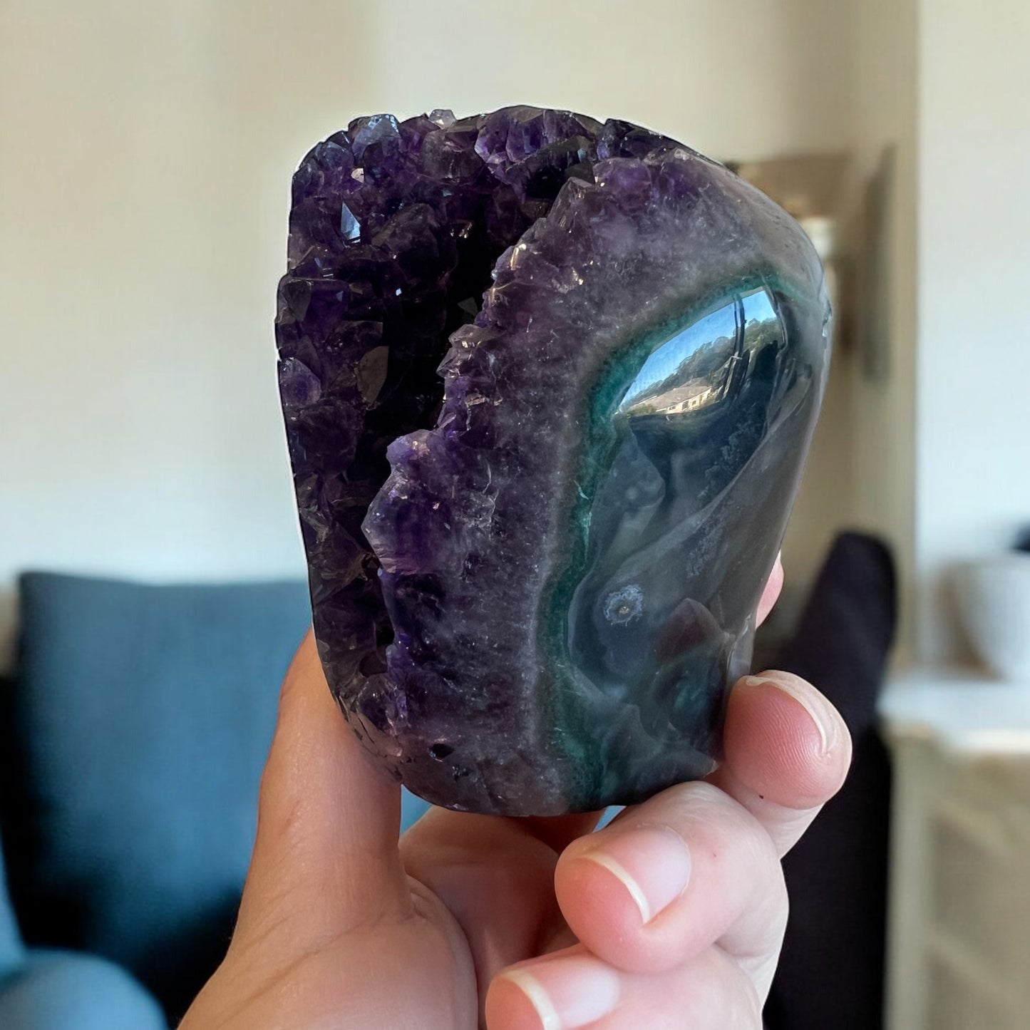 AAA grade amethyst from Brazil (D)