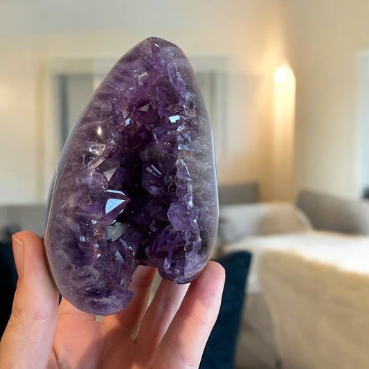 AAA grade amethyst from Brazil (C)