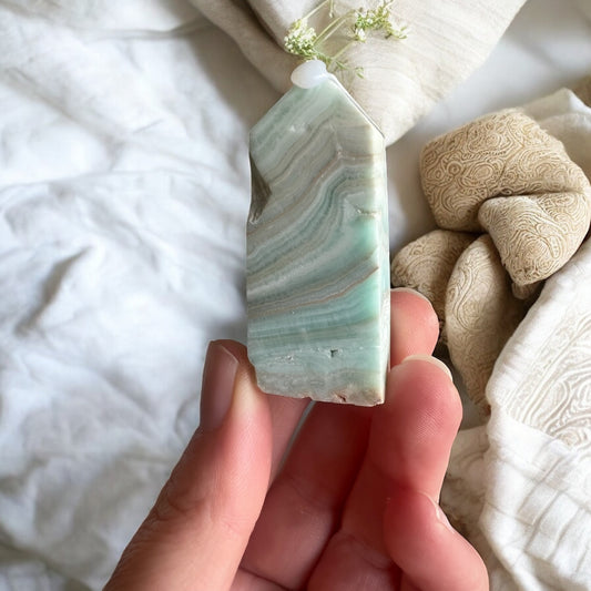 Caribbean calcite 6cm