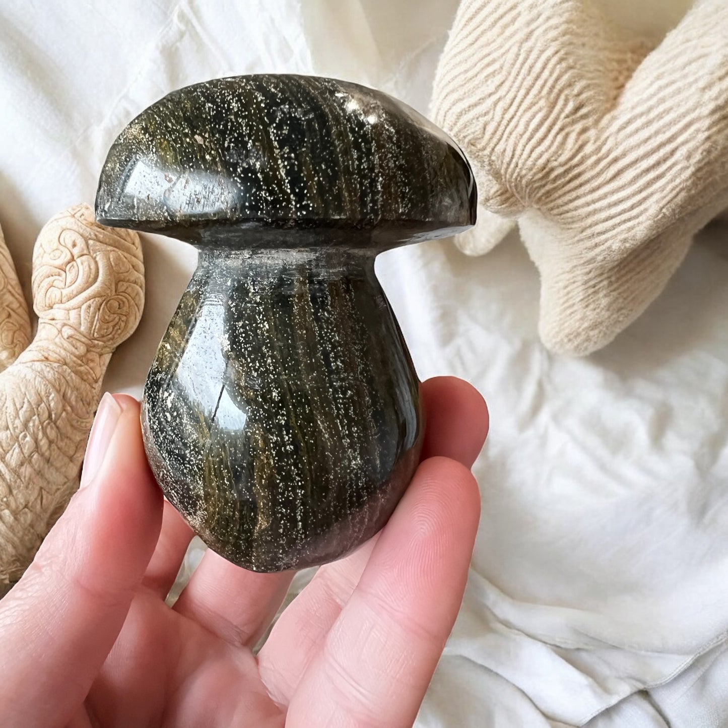 Ocean jasper mushroom large