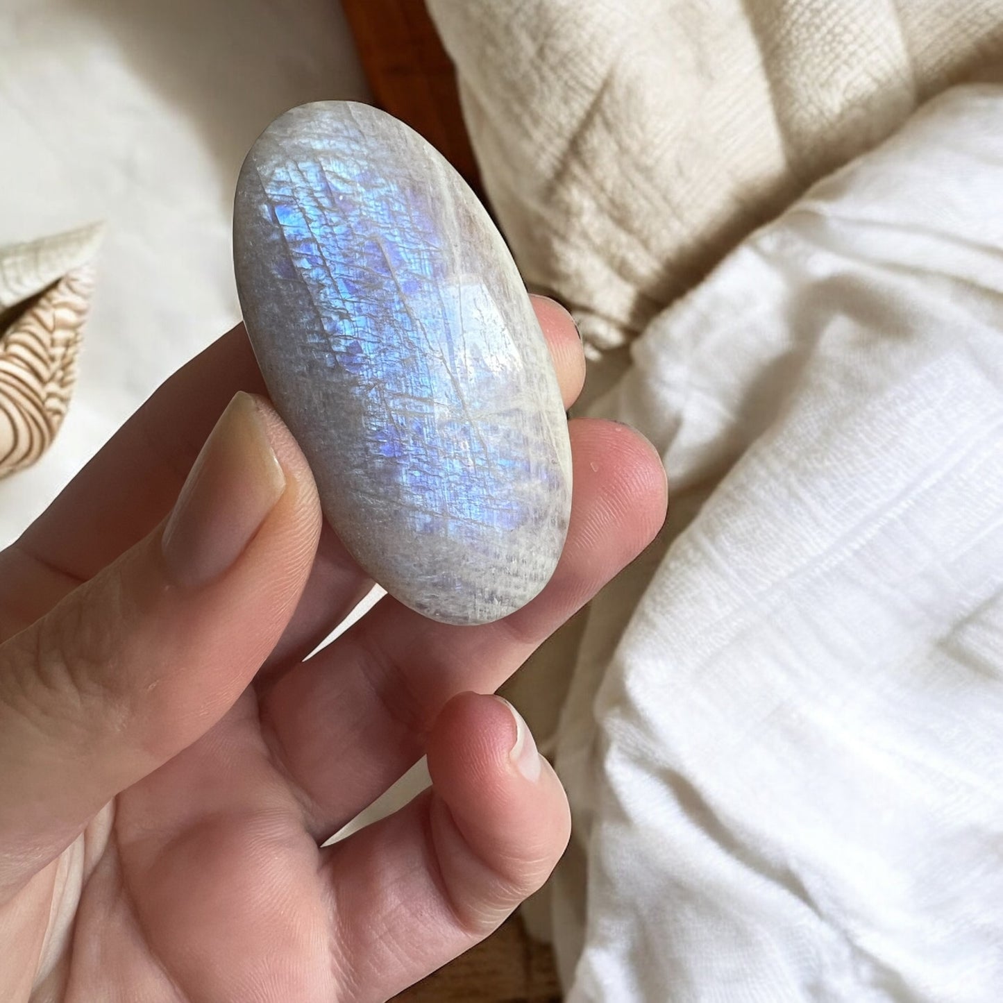 A grade high flash moonstone palm