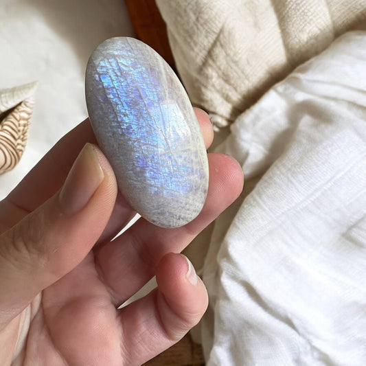 A grade high flash moonstone palm