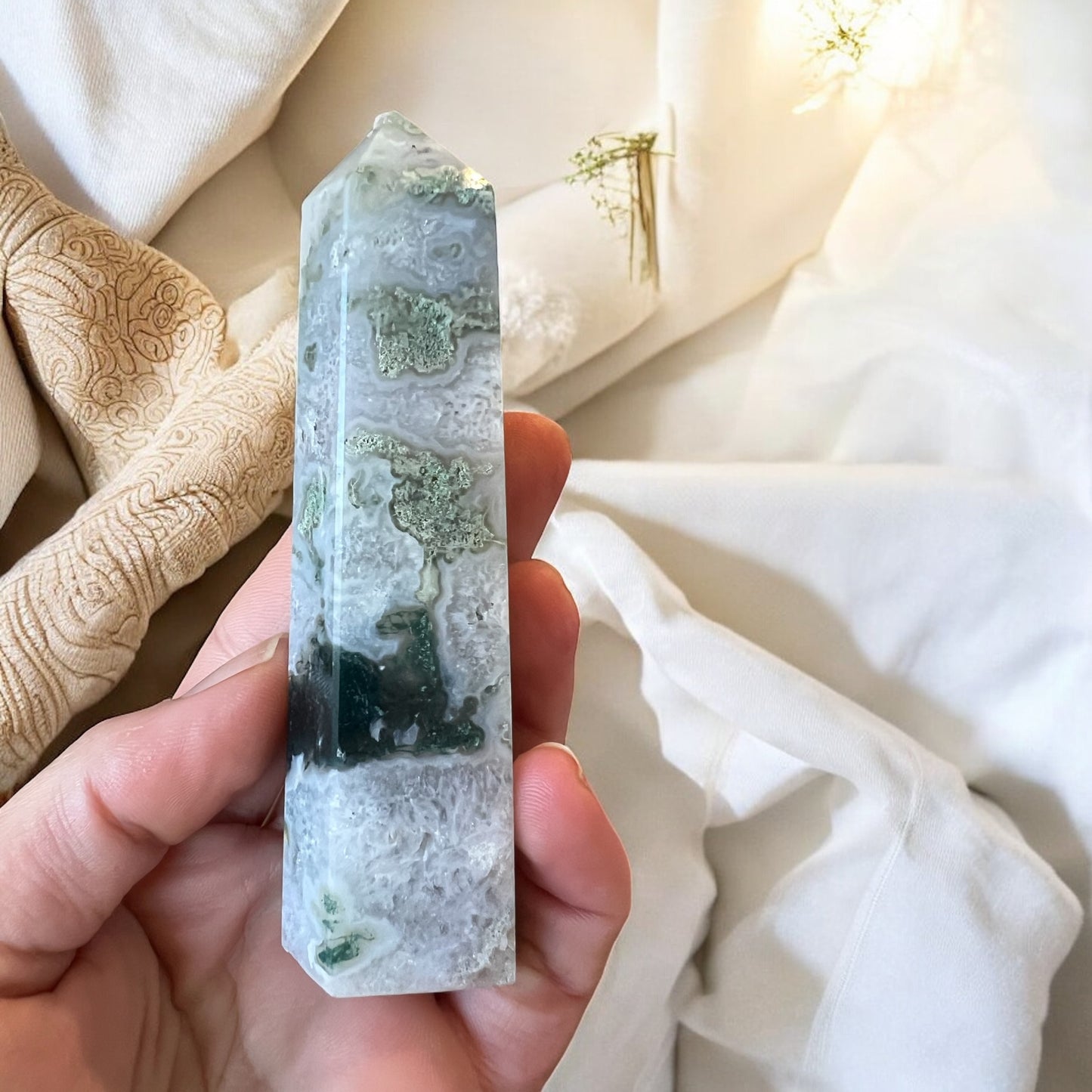 Moss agate tower 12-13cm