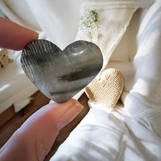 Garden quartz heart
