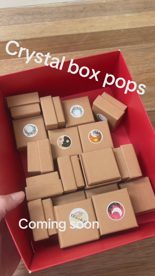 Crystal box pops